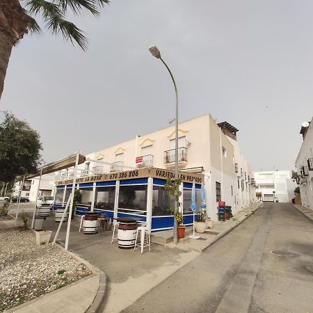 Agua Amarga Design Apartment ภายนอก รูปภาพ